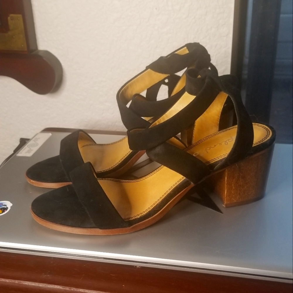 Splendid Suede Wrap Sandals Black Size 10